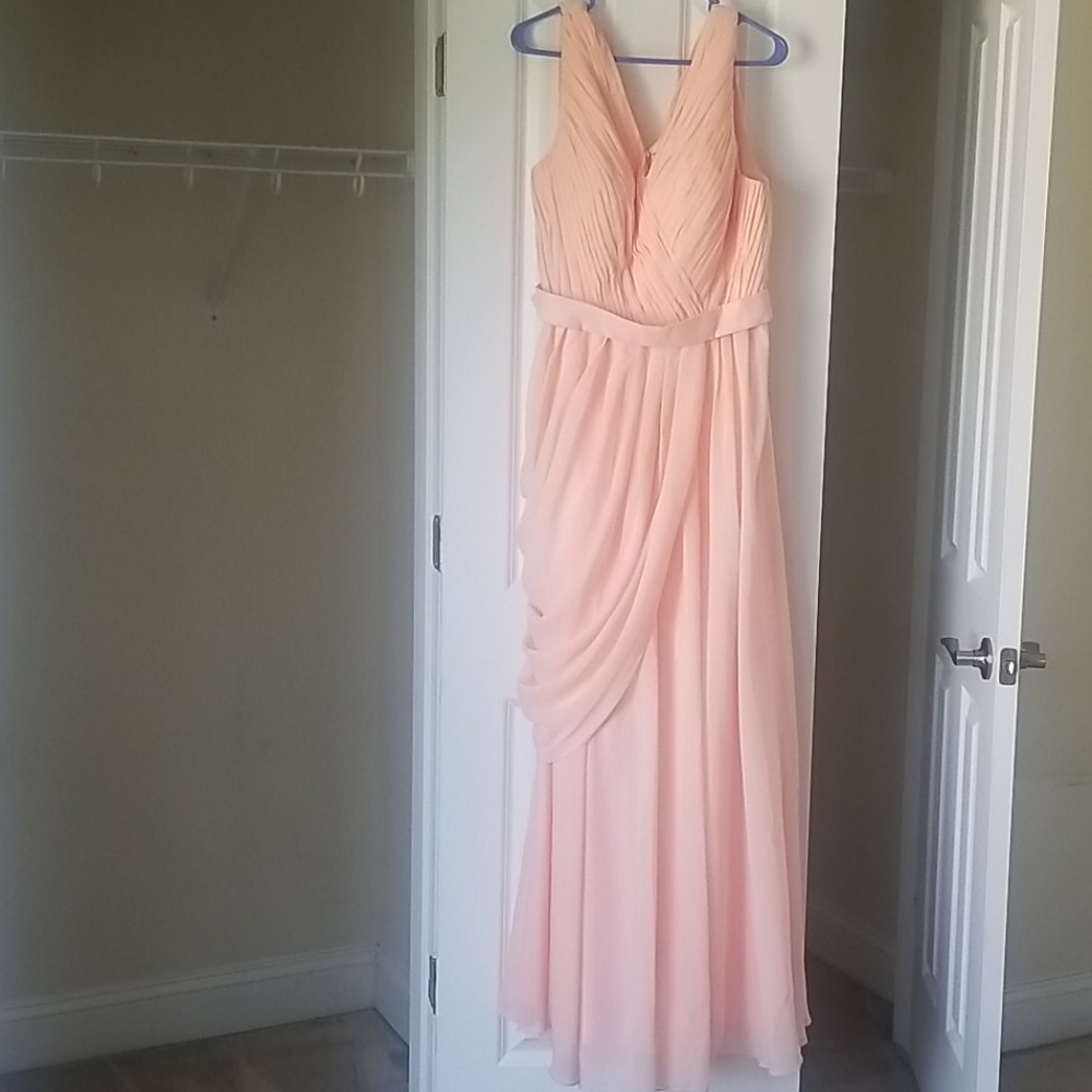 Perfect Dress for a Prom or Wedding